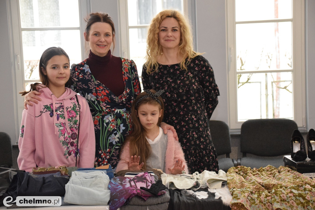 Pierwsze spotkanie wymiany garderoby na kiermaszu SWAP