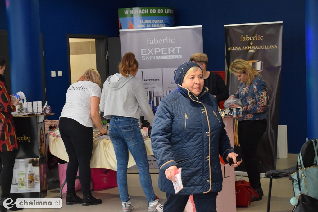 Pierwsze spotkanie wymiany garderoby na kiermaszu SWAP