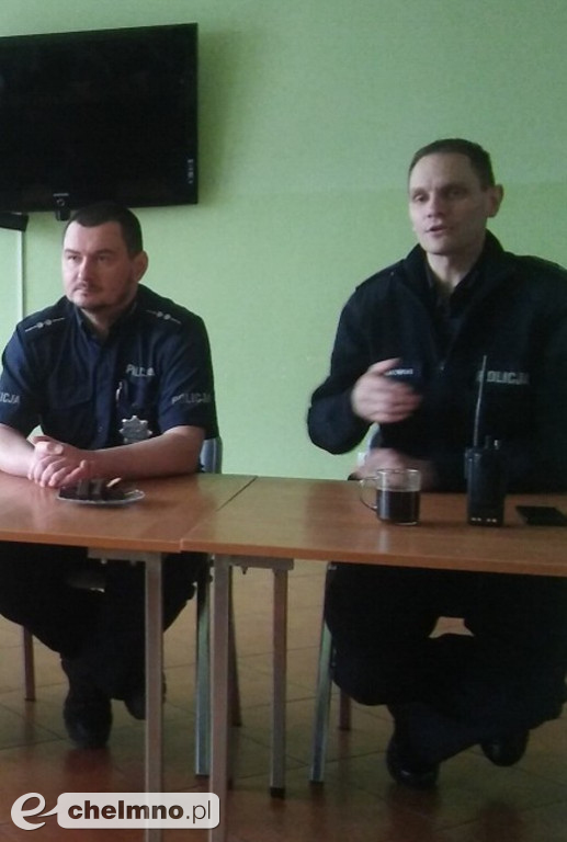 Pamiętają o Seniorach! Policjanci w Klubiku Seniora