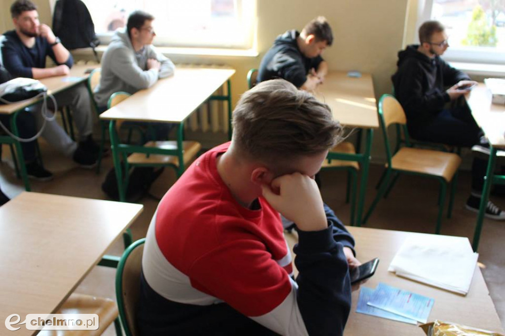 Żyć jak pączek w maśle: droga do osiągnięcia sukcesu na rynku pracy