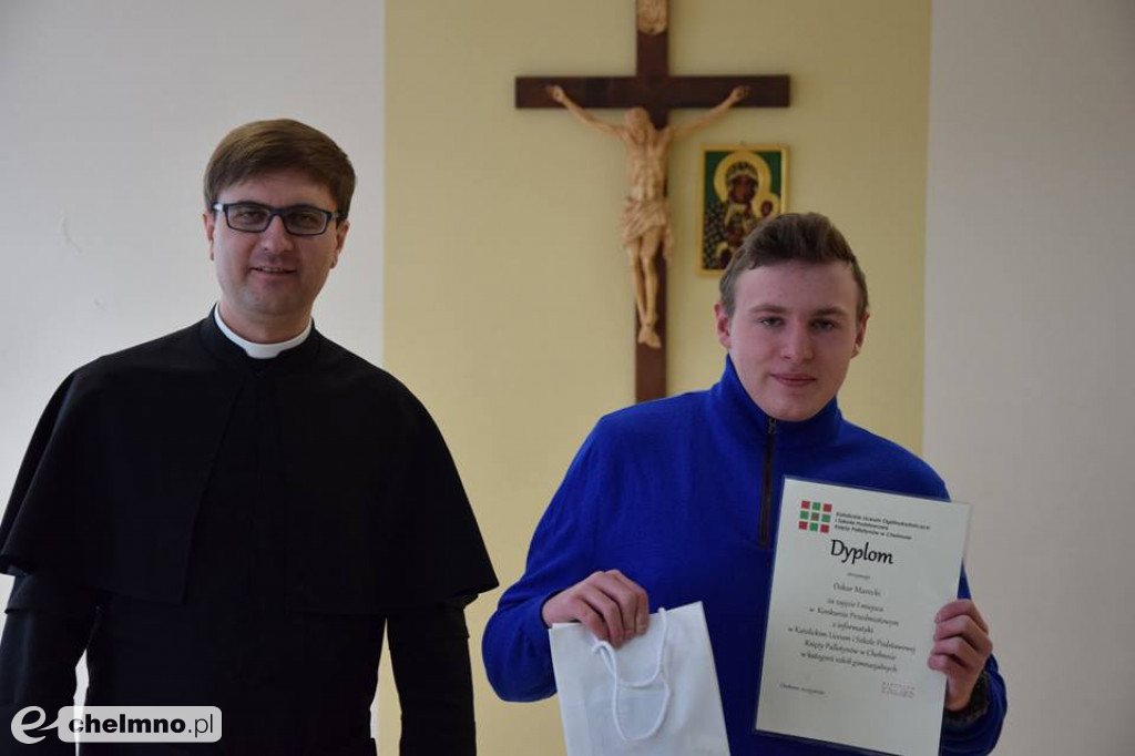 Uczesnicy konkursów przedmiotowych w Katoliku