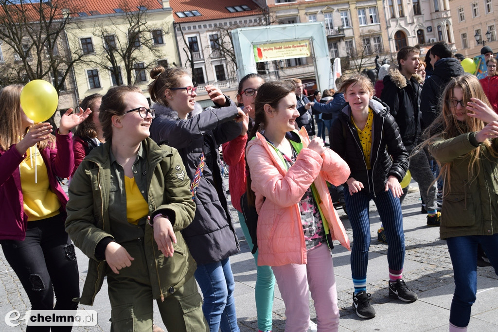 Wiosenny happening z okazji Światowego Dnia Osób z Zespołem Downa