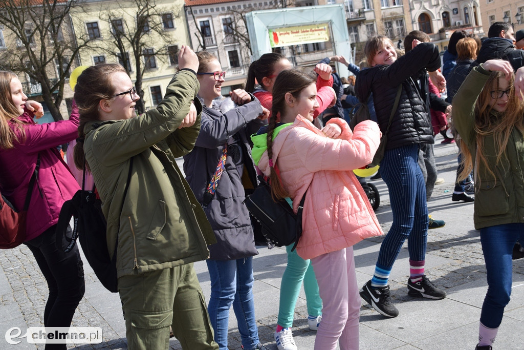 Wiosenny happening z okazji Światowego Dnia Osób z Zespołem Downa