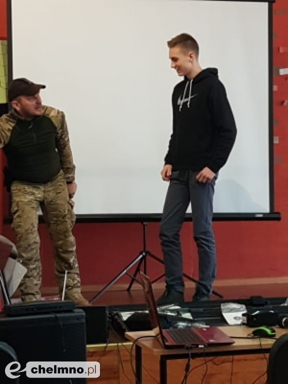 Lekcja patriotyzmu komandosa Sławomira Karnowskiego