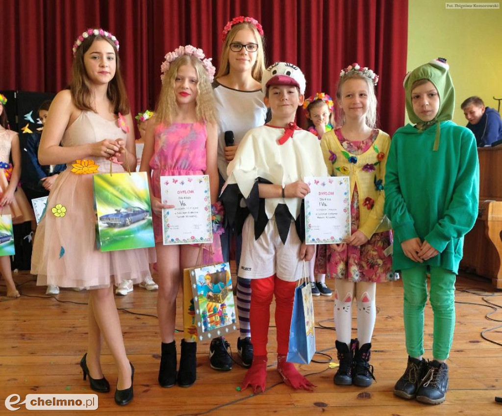 Wspólne świętowanie pierwszych dni wiosny w SP1