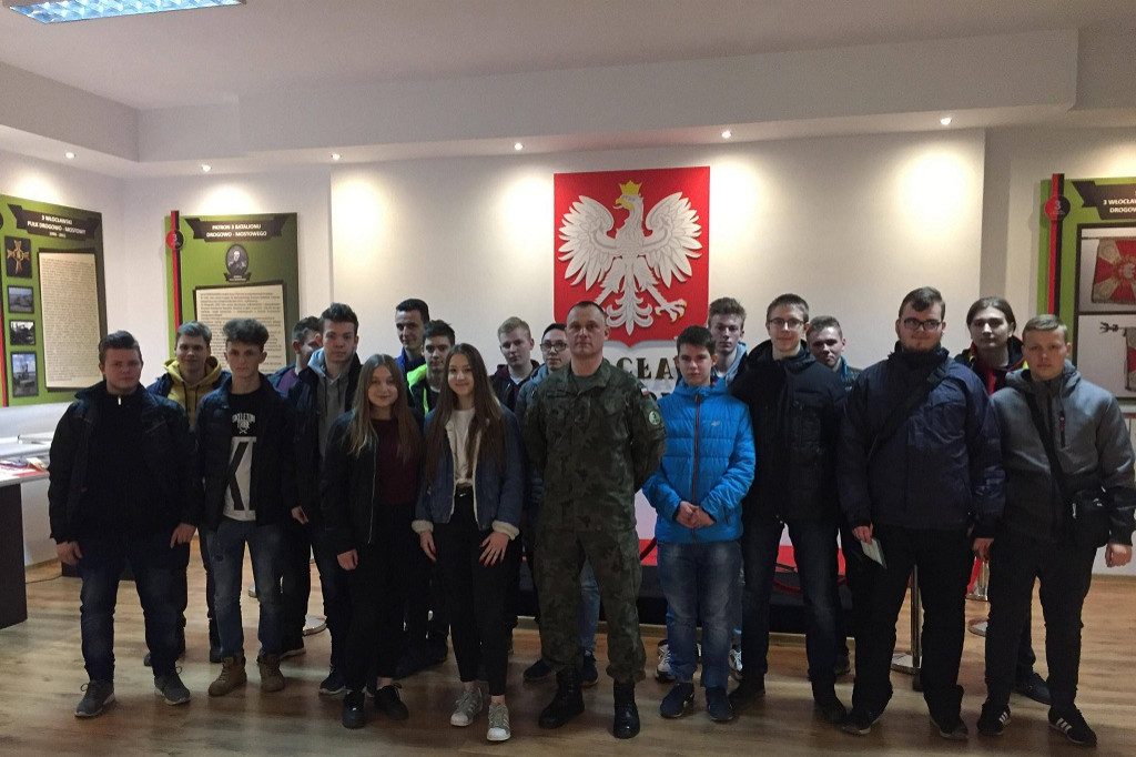 Dzień Przedsiębiorczości w Zespole Szkół CKP w Grubnie
