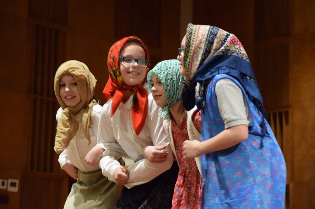 Teatrzyk Rzepka: od wnuków dla babć i dziadków