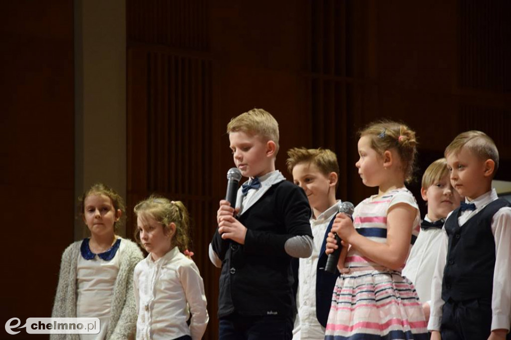 Teatrzyk Rzepka: od wnuków dla babć i dziadków
