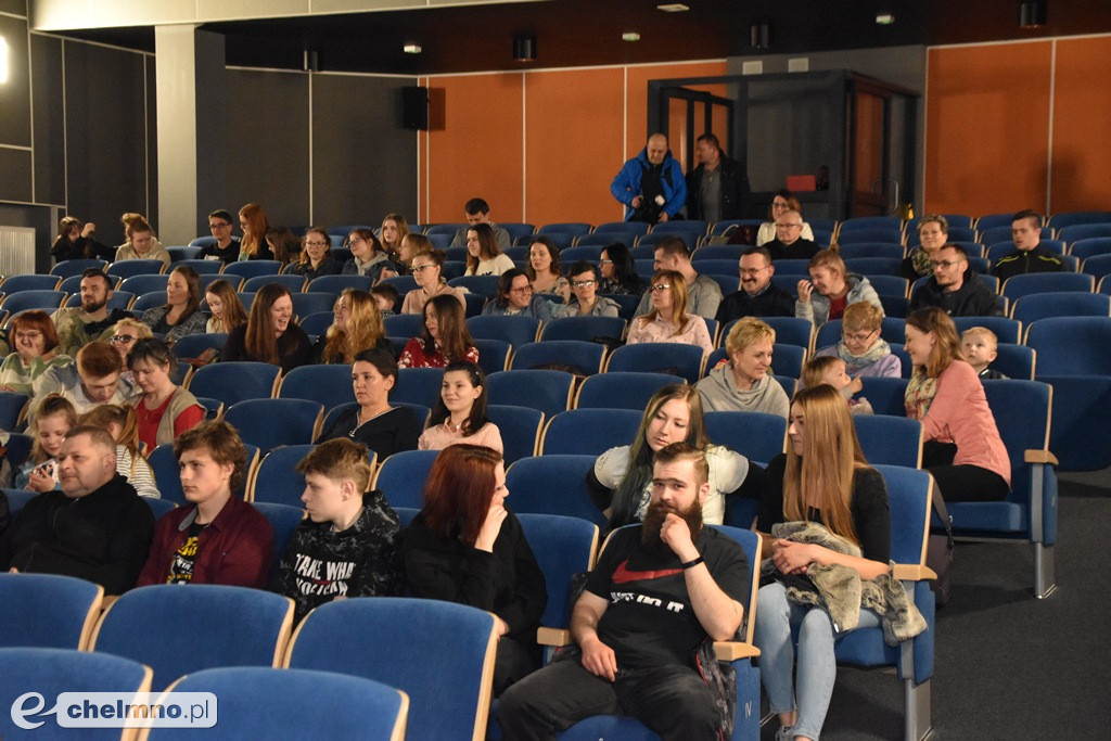 Aktorzy Agrafki świętowali w Rondzie Dzień Teatru