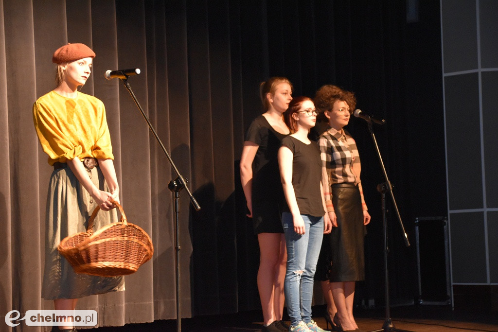 Aktorzy Agrafki świętowali w Rondzie Dzień Teatru