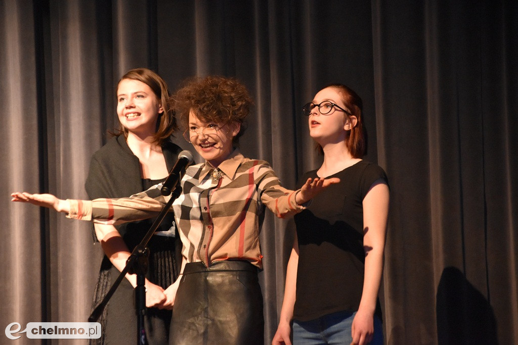 Aktorzy Agrafki świętowali w Rondzie Dzień Teatru