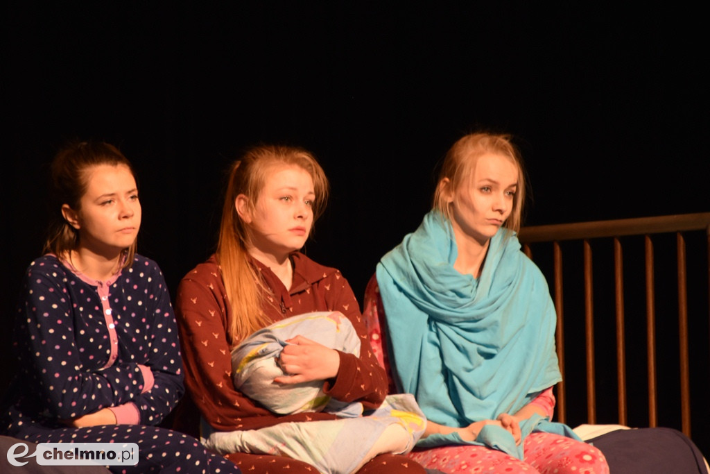 Aktorzy Agrafki świętowali w Rondzie Dzień Teatru