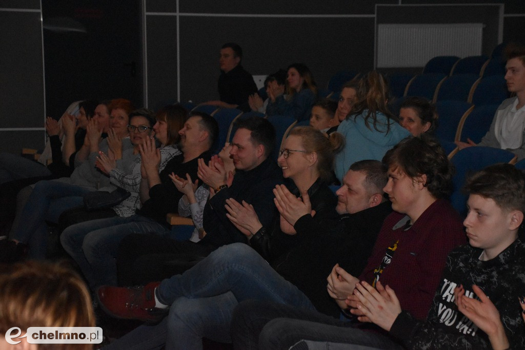 Aktorzy Agrafki świętowali w Rondzie Dzień Teatru
