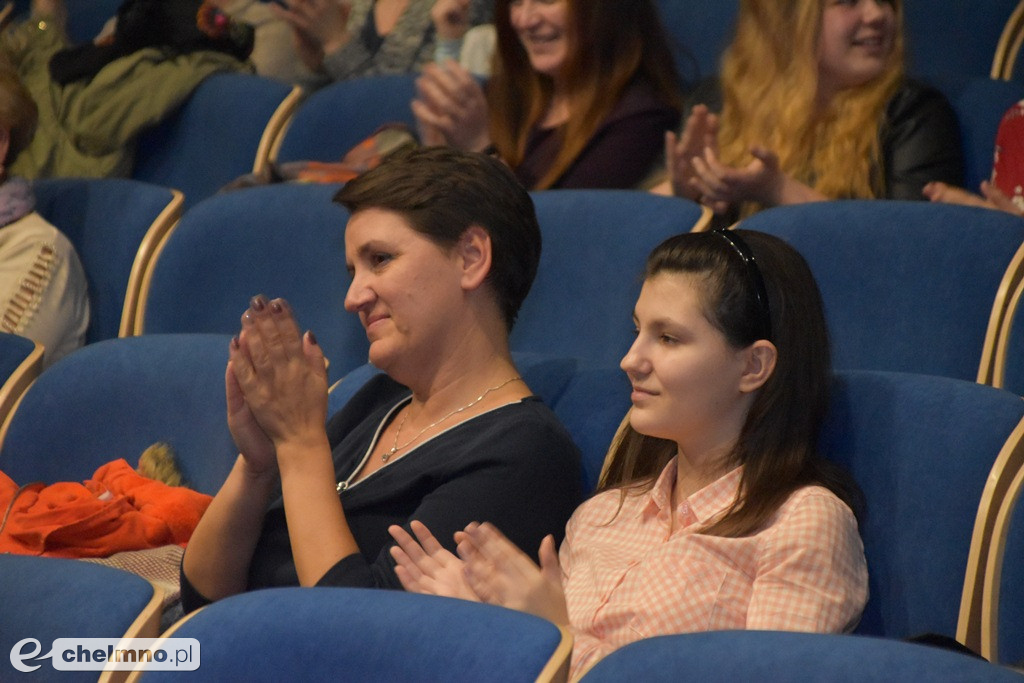 Aktorzy Agrafki świętowali w Rondzie Dzień Teatru