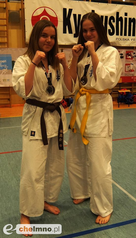 Przywieźli stos medali z Mistrzostw Kyokushin Karate