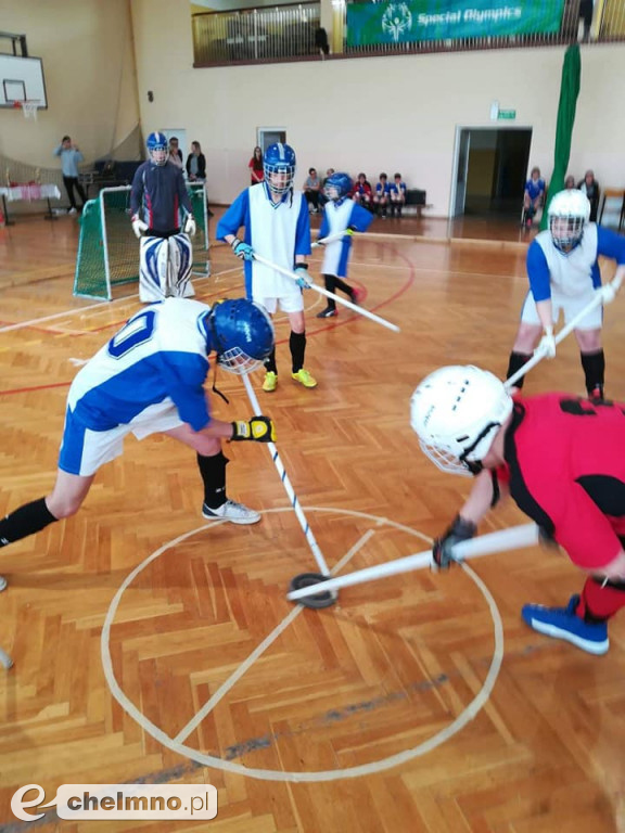Sportowcy Olimpijczyka startowali w Turnieju Hokeja Halowego