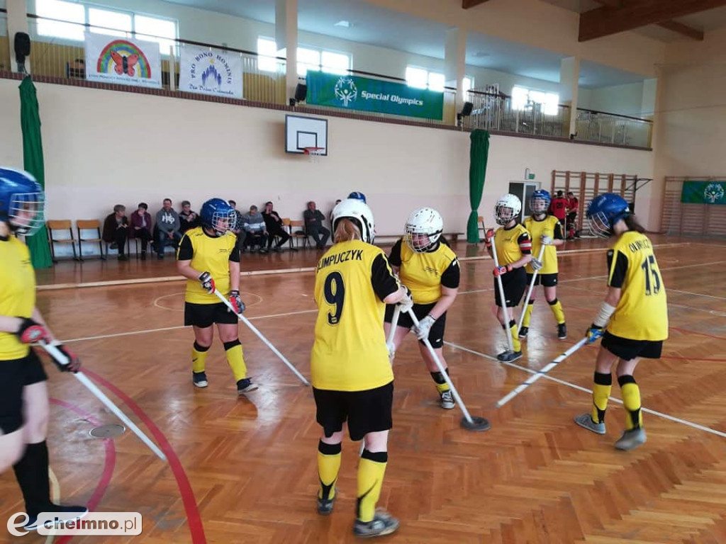 Sportowcy Olimpijczyka startowali w Turnieju Hokeja Halowego