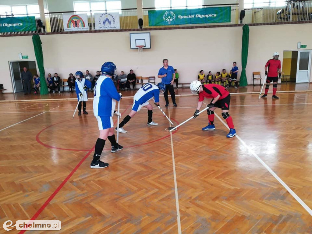 Sportowcy Olimpijczyka startowali w Turnieju Hokeja Halowego