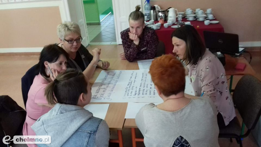 Dwójka dołączyła do Narady Obywatelskiej o Edukacji