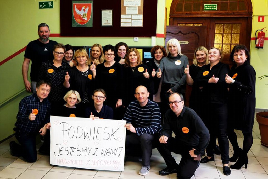 Nauczyciele wspierają Panią Dyrektor z Podwieska