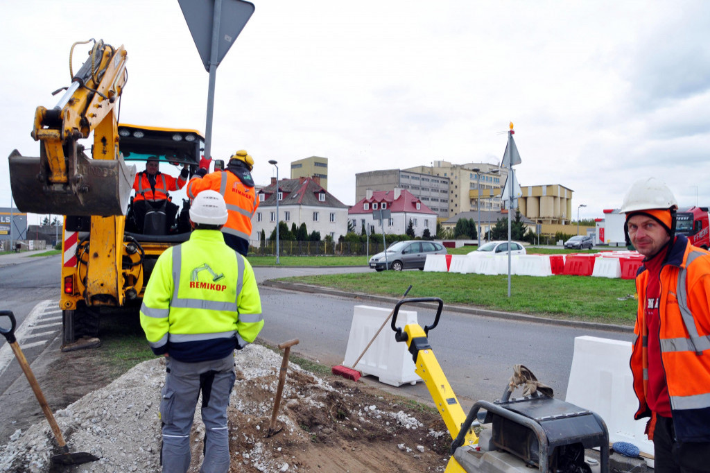 Ruszyła budowa ronda w Przechowie. Szykują się duże utrudnienia