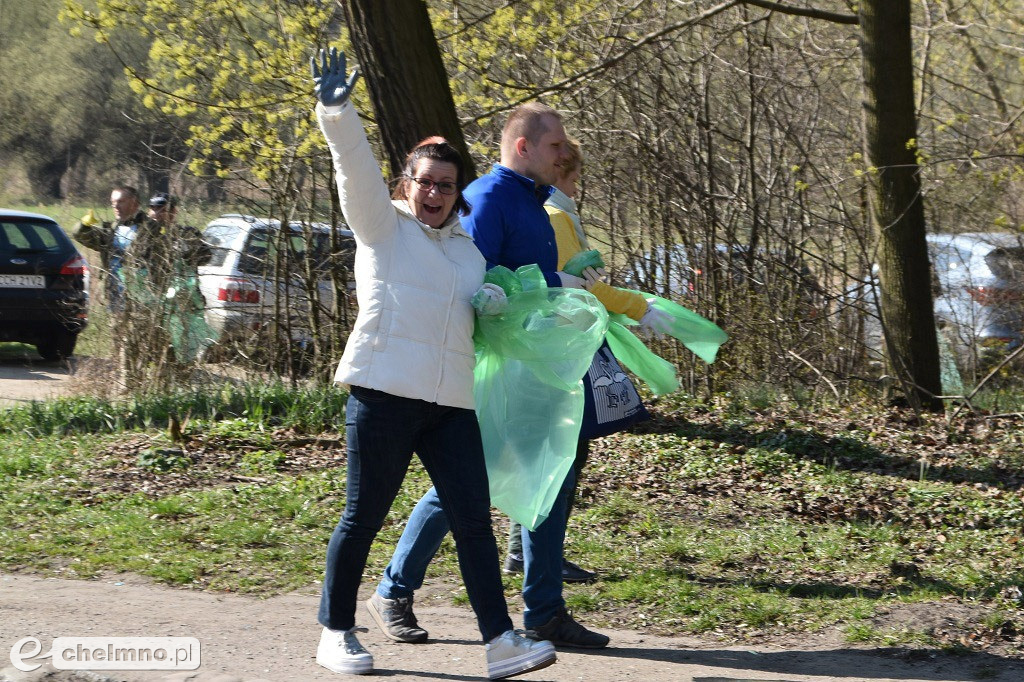 Wiosenne sprzątanie Parku nad Wisłą