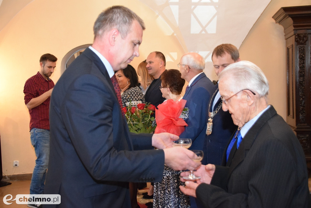 Medale i wyróżnienia Prezydenta dla Jubilatów