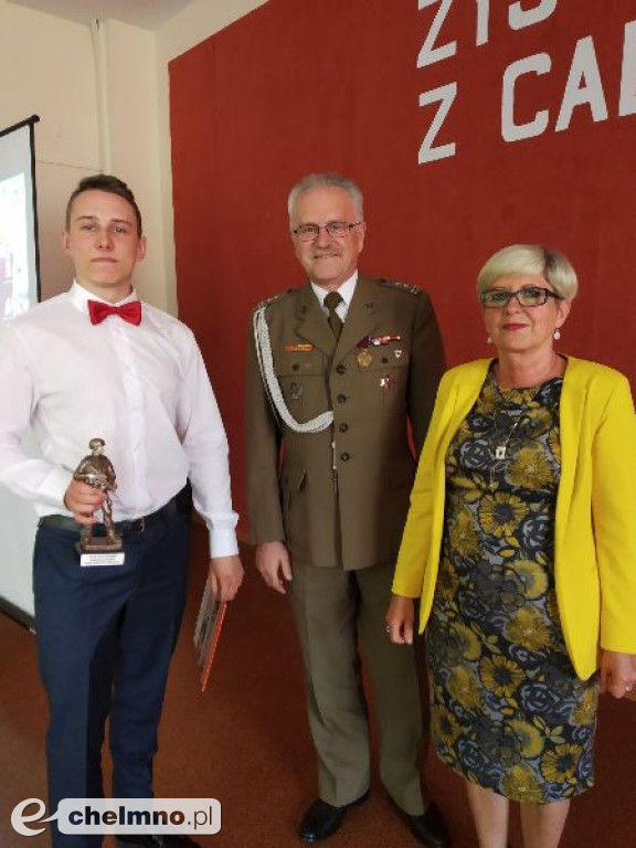 Pożegnanie maturzystów w Mundurówce