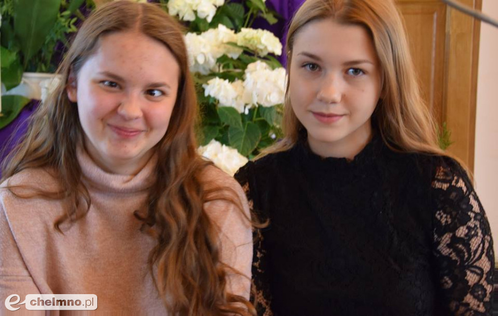 Niedzielna Msza św. dla uczniów Katolika