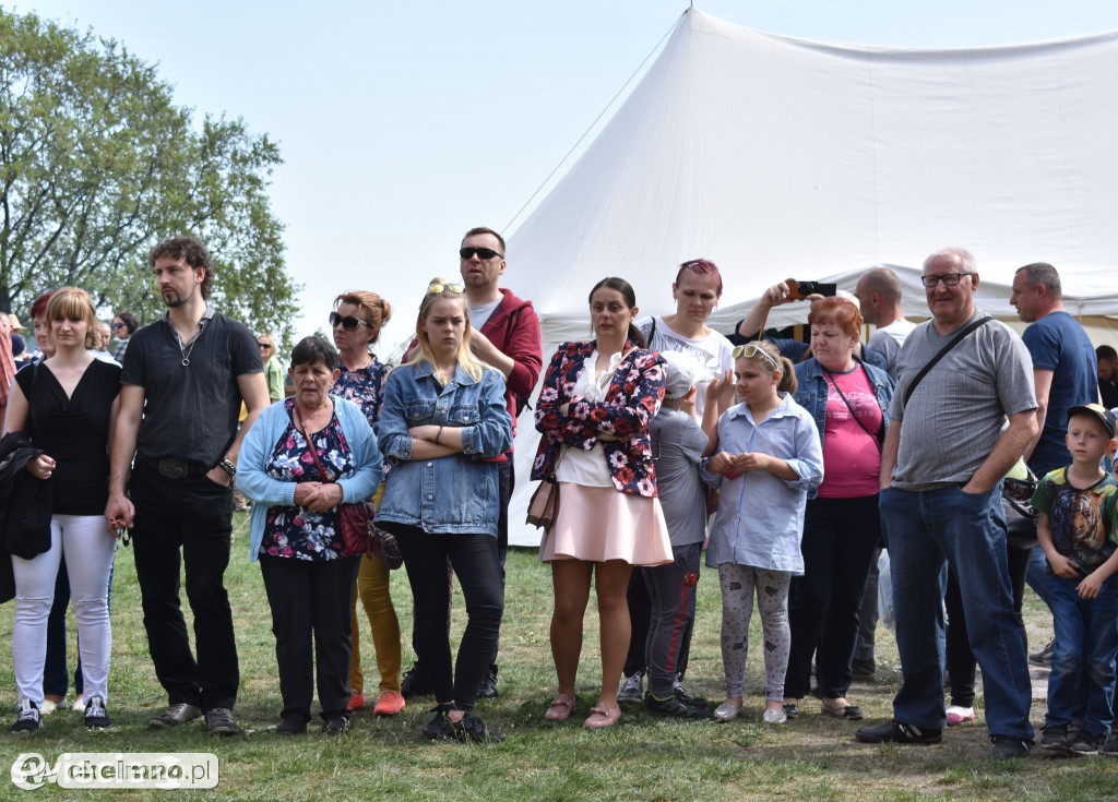 Pokazy sokolnicze, potyczki rycerskie i średniowieczny klimat