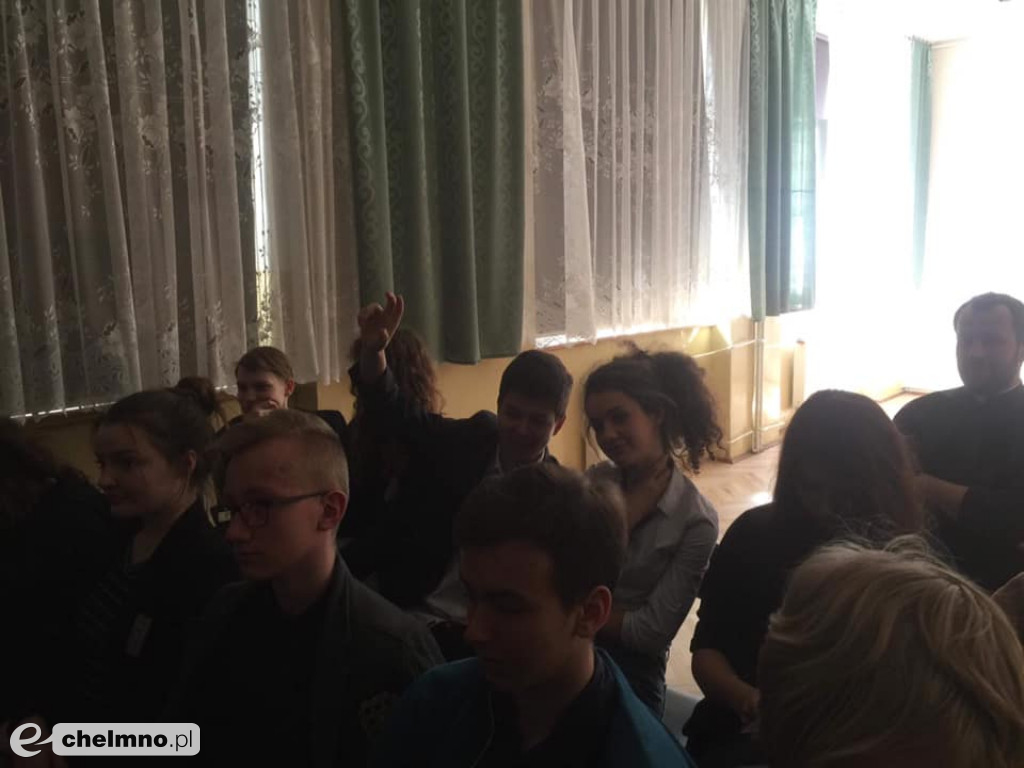 Katolik włącza się w patriotyczne obchody Majowe