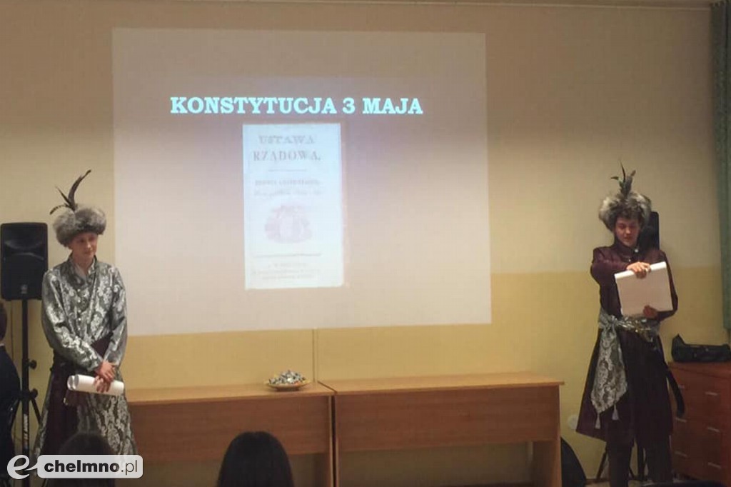 Katolik włącza się w patriotyczne obchody Majowe