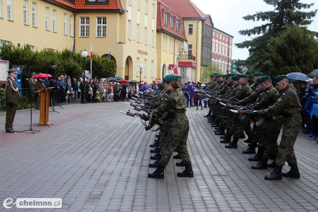 Foto Batalionu Drogowo-Mostowego z 3 Maja