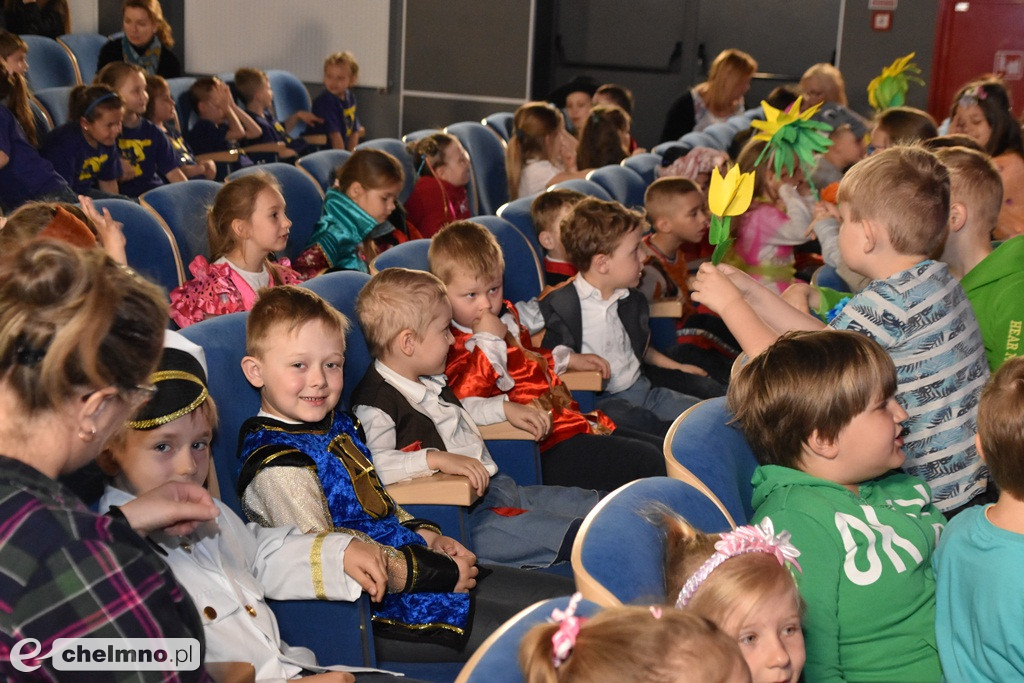 Radosne śpiewanie na Festiwalu Piosenki Przedszkolnej