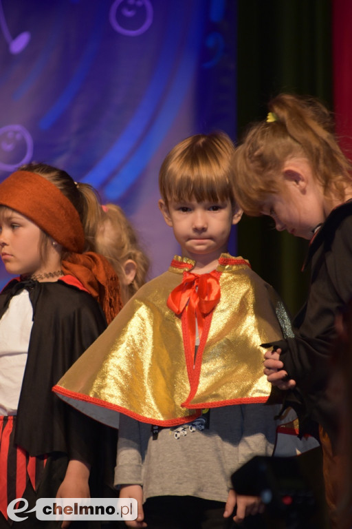 Radosne śpiewanie na Festiwalu Piosenki Przedszkolnej