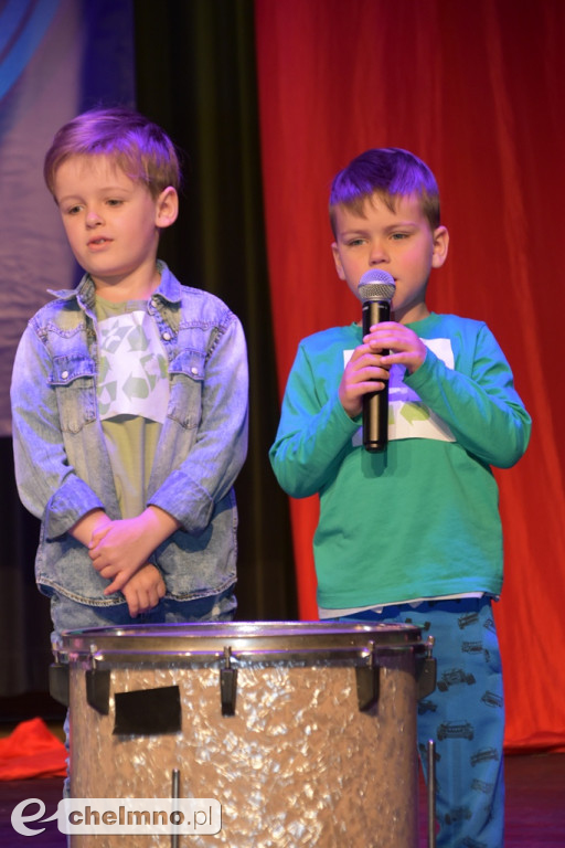 Radosne śpiewanie na Festiwalu Piosenki Przedszkolnej