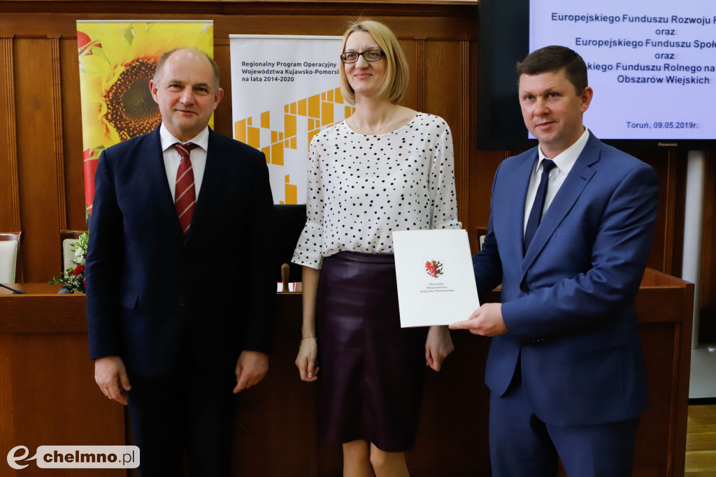 Wsparcie na edukację, inwestycje, dotacje dla przedsiębiorców