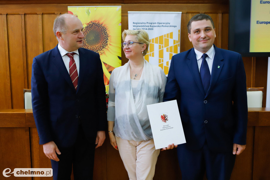 Wsparcie na edukację, inwestycje, dotacje dla przedsiębiorców