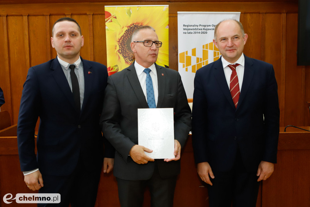 Wsparcie na edukację, inwestycje, dotacje dla przedsiębiorców