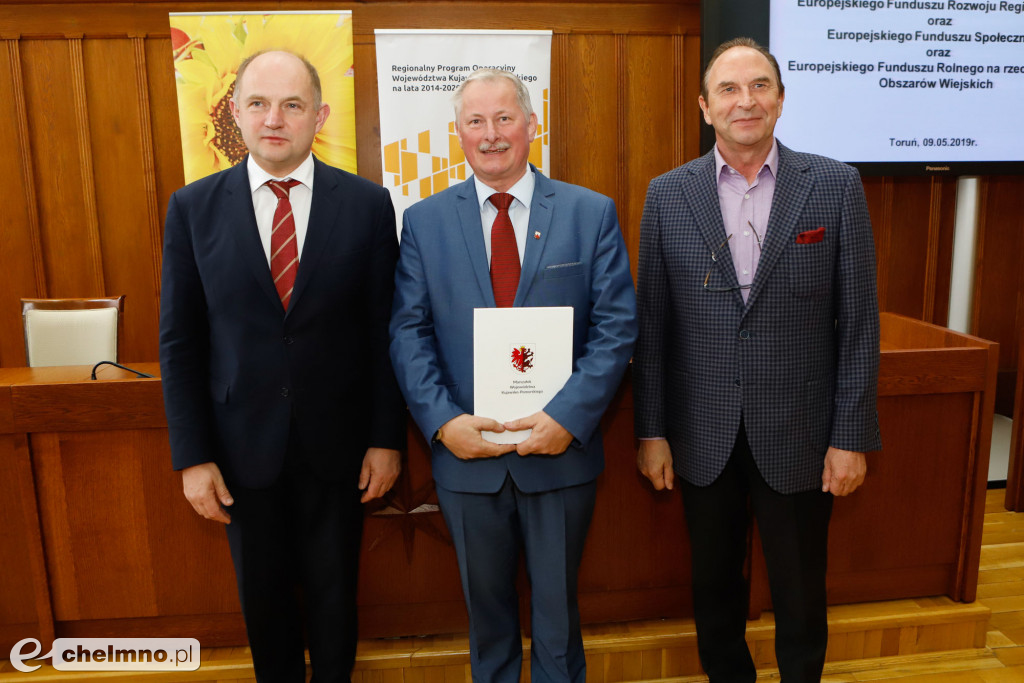 Wsparcie na edukację, inwestycje, dotacje dla przedsiębiorców