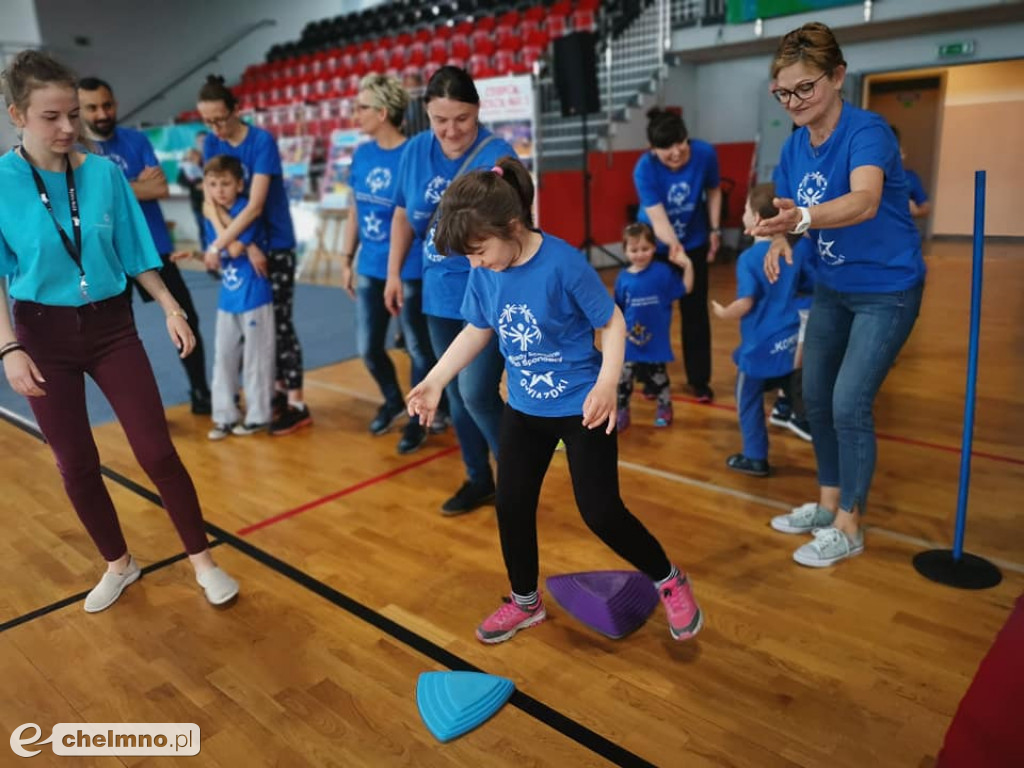 Wesołe zabawy podczas Dnia Młodego Sportowca