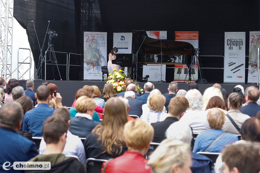 Laureaci konkursu pianistycznego w Szafarni