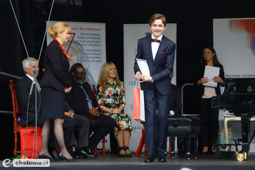 Laureaci konkursu pianistycznego w Szafarni