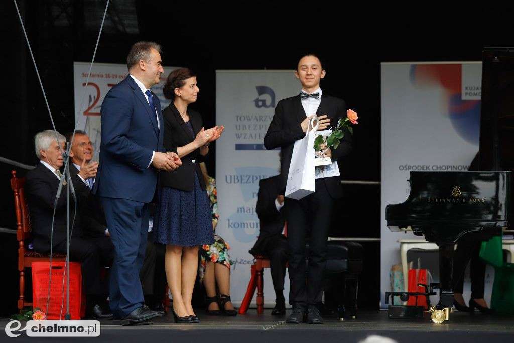 Laureaci konkursu pianistycznego w Szafarni