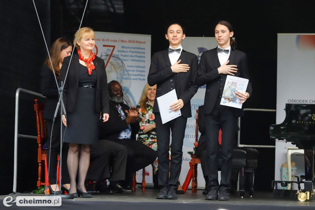 Laureaci konkursu pianistycznego w Szafarni
