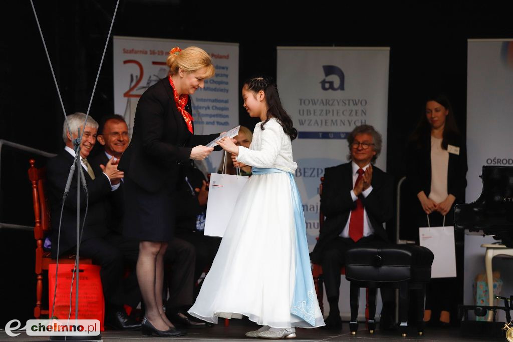 Laureaci konkursu pianistycznego w Szafarni