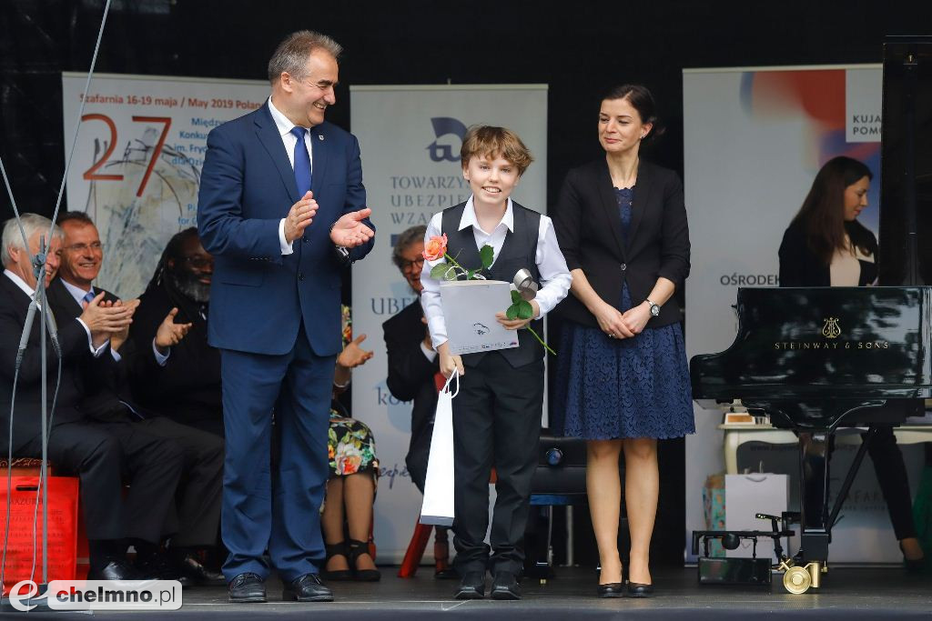 Laureaci konkursu pianistycznego w Szafarni