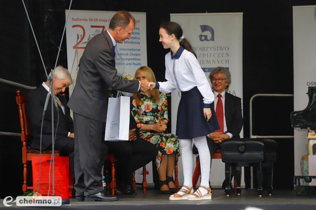 Laureaci konkursu pianistycznego w Szafarni