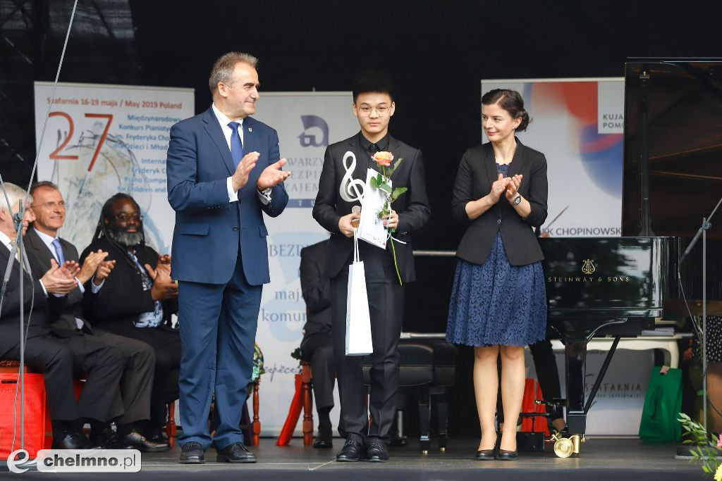 Laureaci konkursu pianistycznego w Szafarni