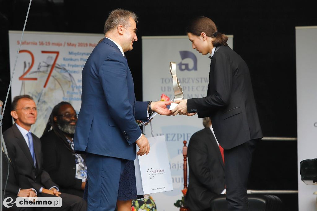 Laureaci konkursu pianistycznego w Szafarni
